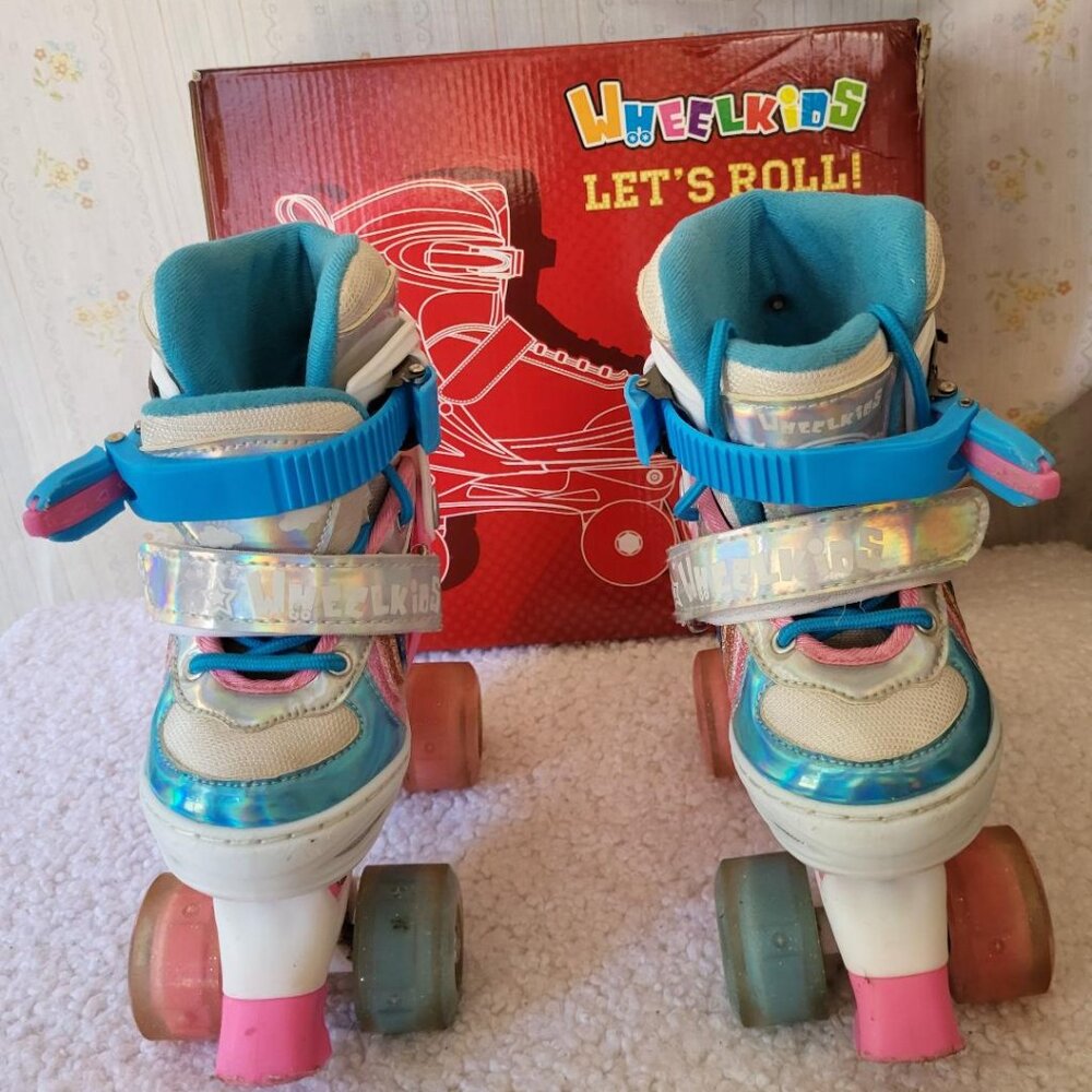 "WHEELKIDS LET'S ROLL" LITTLE GIRLS ROLLERSKATES- SIZE M [SIZE 1-4]